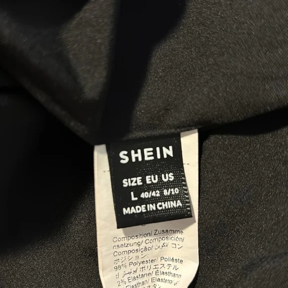 SHEIN Black Button-Up Romper - Picture 7 of 9